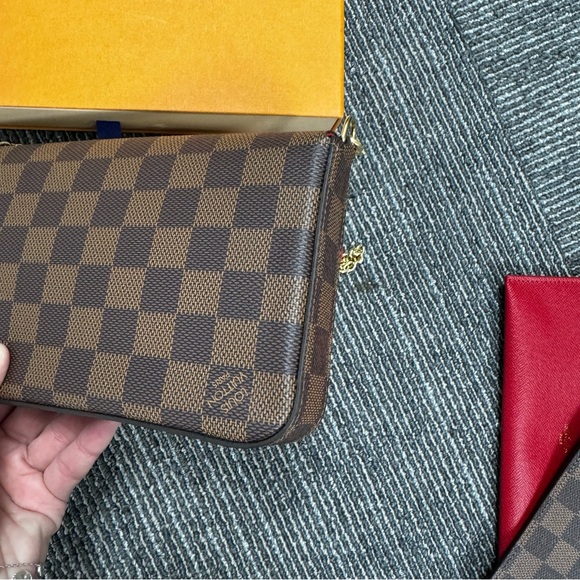 LOUIS VUITTON DAMIER EBENE FELICIE POCHETTE CLUTCH - Picture 10 of 16
